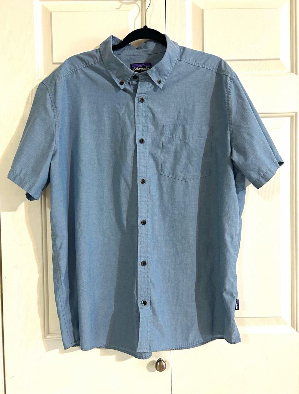 Patagonia Men's Big & Tall 2XL Blue Solid Short Sleeve Button-Down Shirt